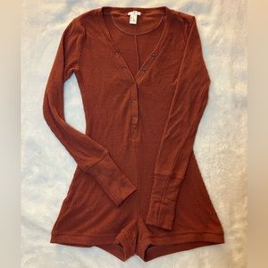 Terracotta jumpsuit for women size S 🧡